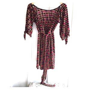 short poly blend dress by cdr